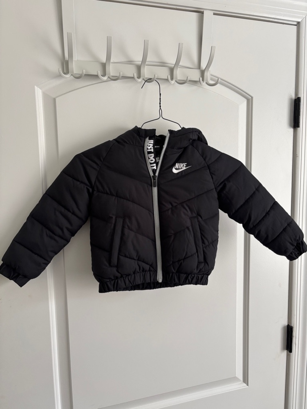 Nike Toddler 3T Puffer Jacket Black Hooded Winter Coat Boys Girls